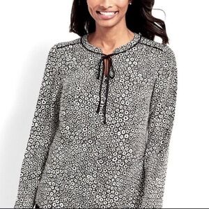 Talbots Floral Black n White Woman’s XS Blouse